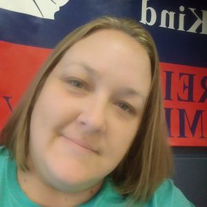 Meet your Posher, Candace